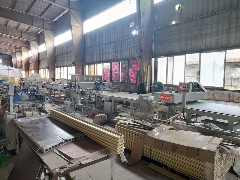 Guangdong Juye cheng New Material Co.,Ltd. প্রস্তুতকারকের উৎপাদন লাইন